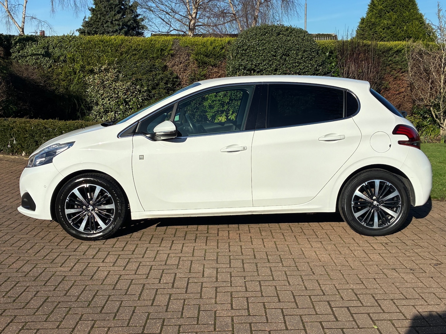 Used Peugeot 208 2019 for sale - 77530595: Photo 20
