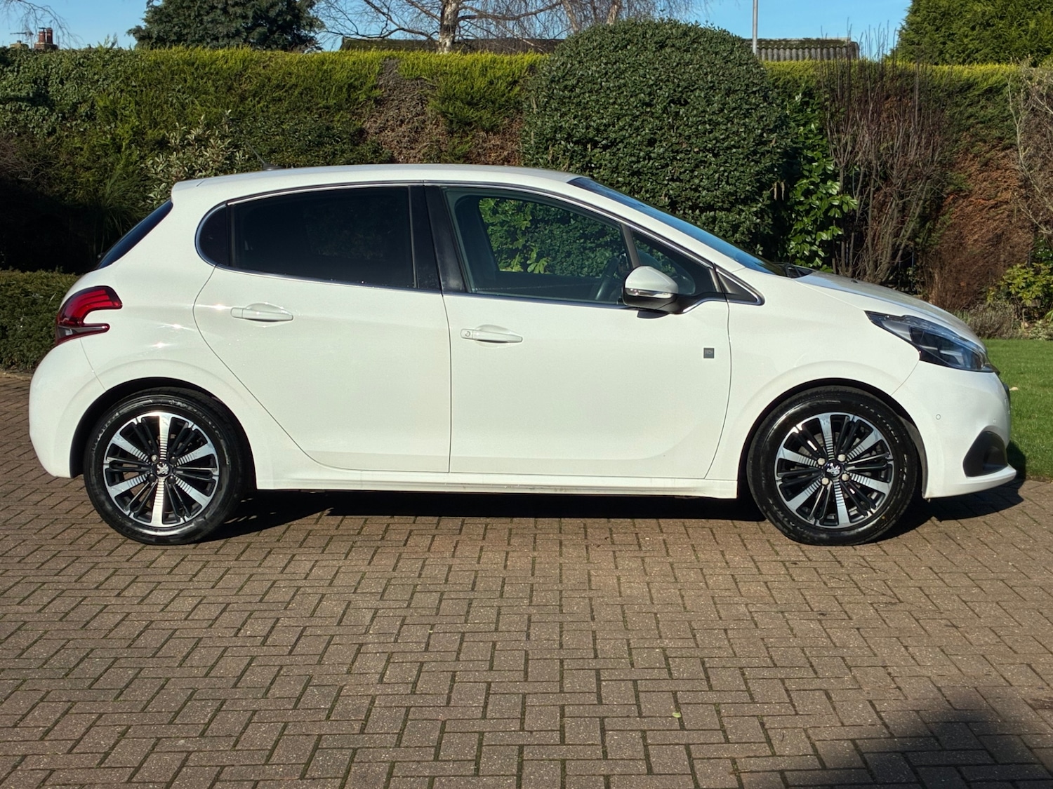 Used Peugeot 208 2019 for sale - 77530595: Photo 7