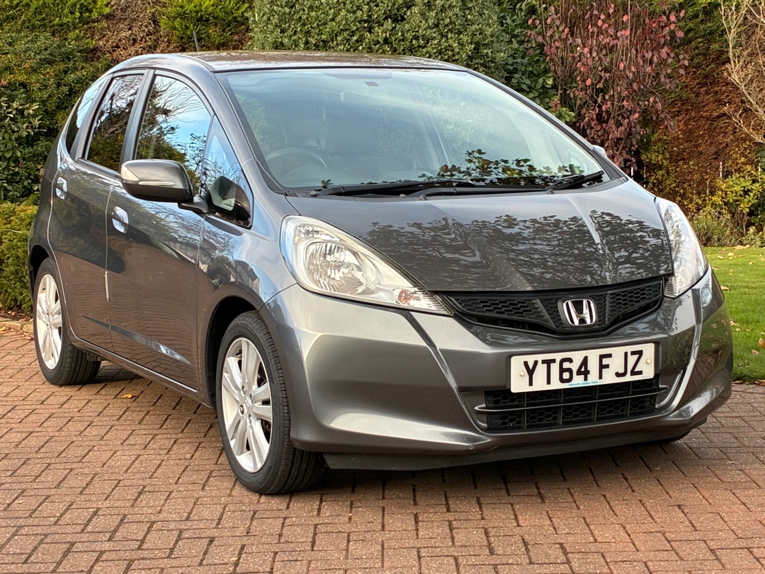 Used Honda Jazz 2014 for sale - 76693466: Photo 2
