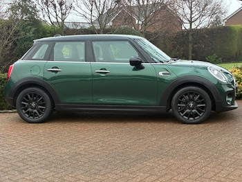 Used MINI Hatch 2018 for sale - 77019287: Photo