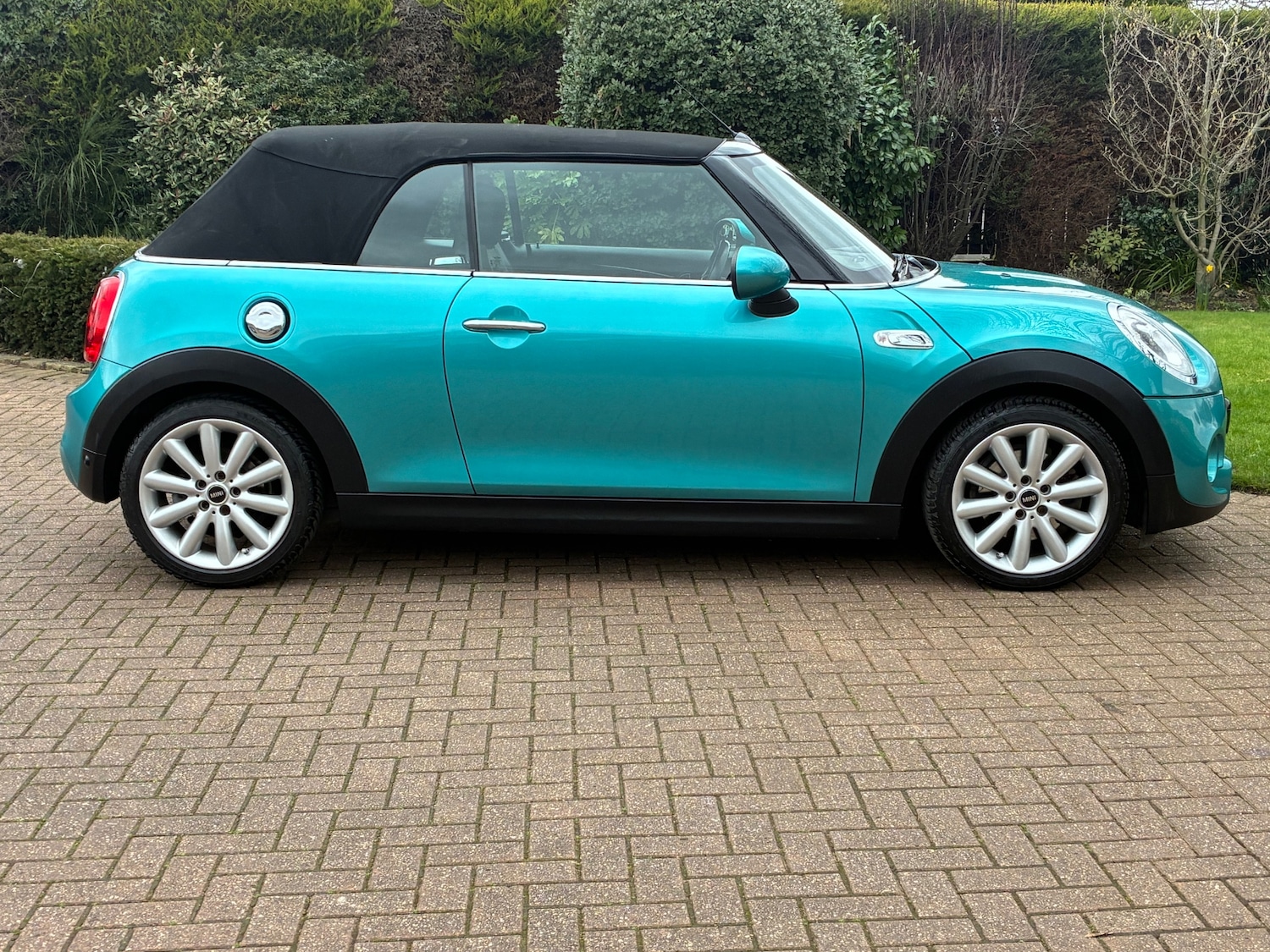 Used MINI Convertible 2017 for sale - 77630461: Photo 22