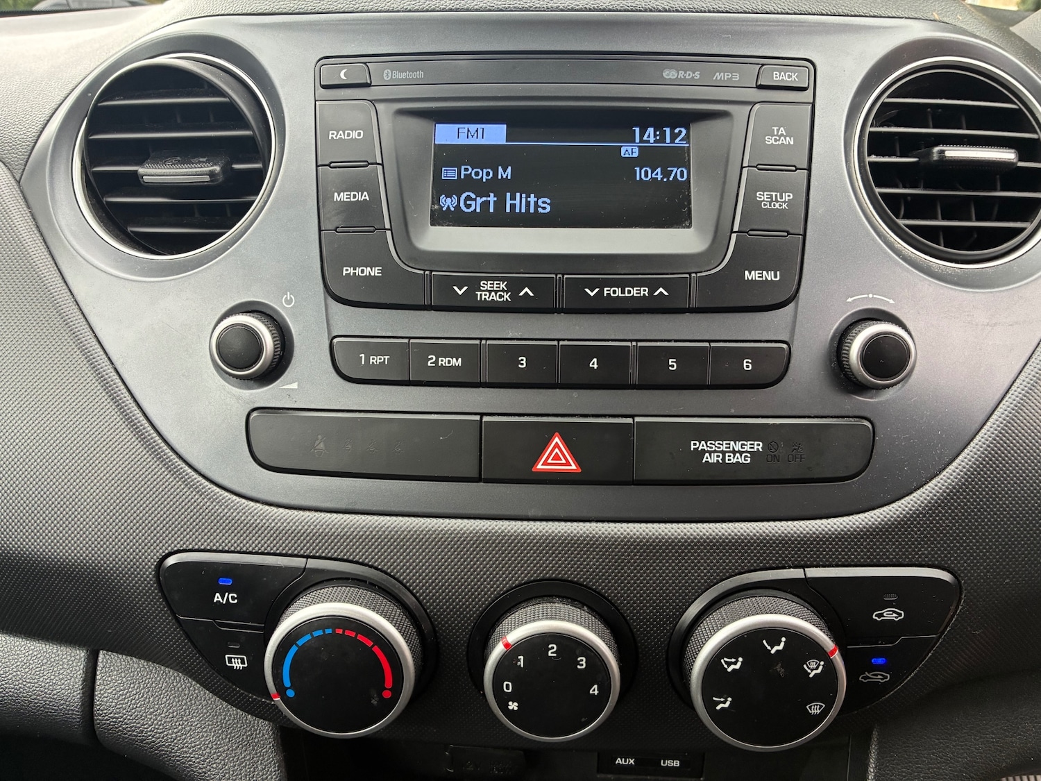 Used Hyundai i10 2017 for sale - 76128823: Photo 12