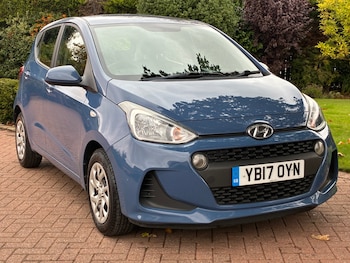 Used Hyundai i10 2017 for sale - 76128823: Photo