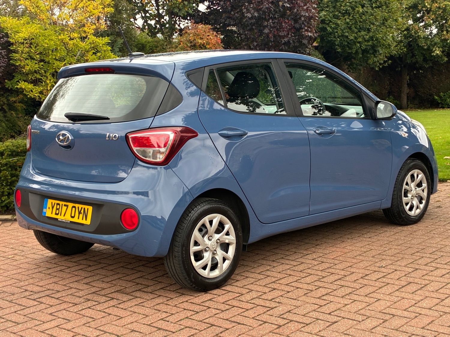 Used Hyundai i10 2017 for sale - 76128823: Photo 6