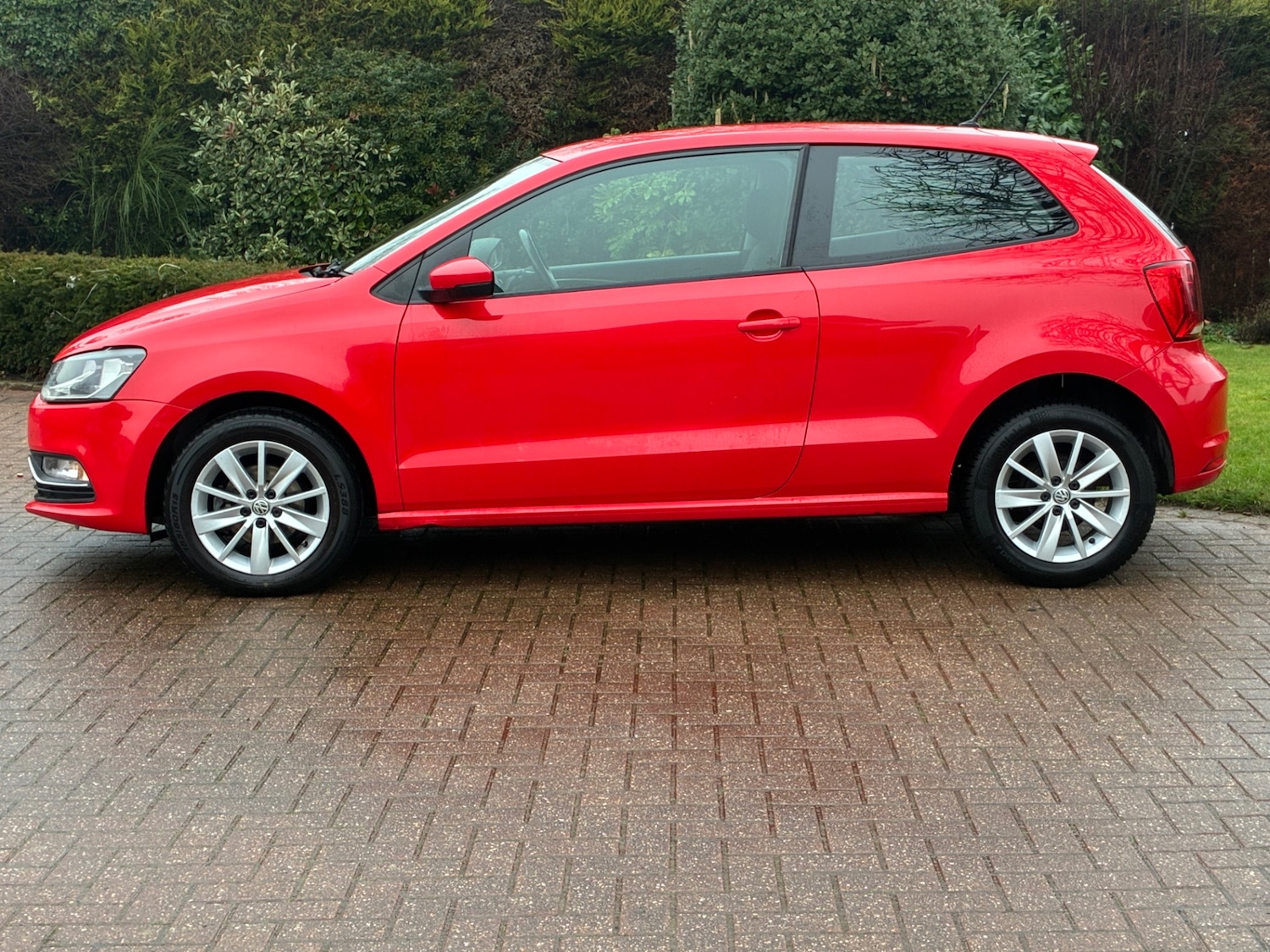 Used Volkswagen Polo 2015 for sale - 77240523: Photo 18