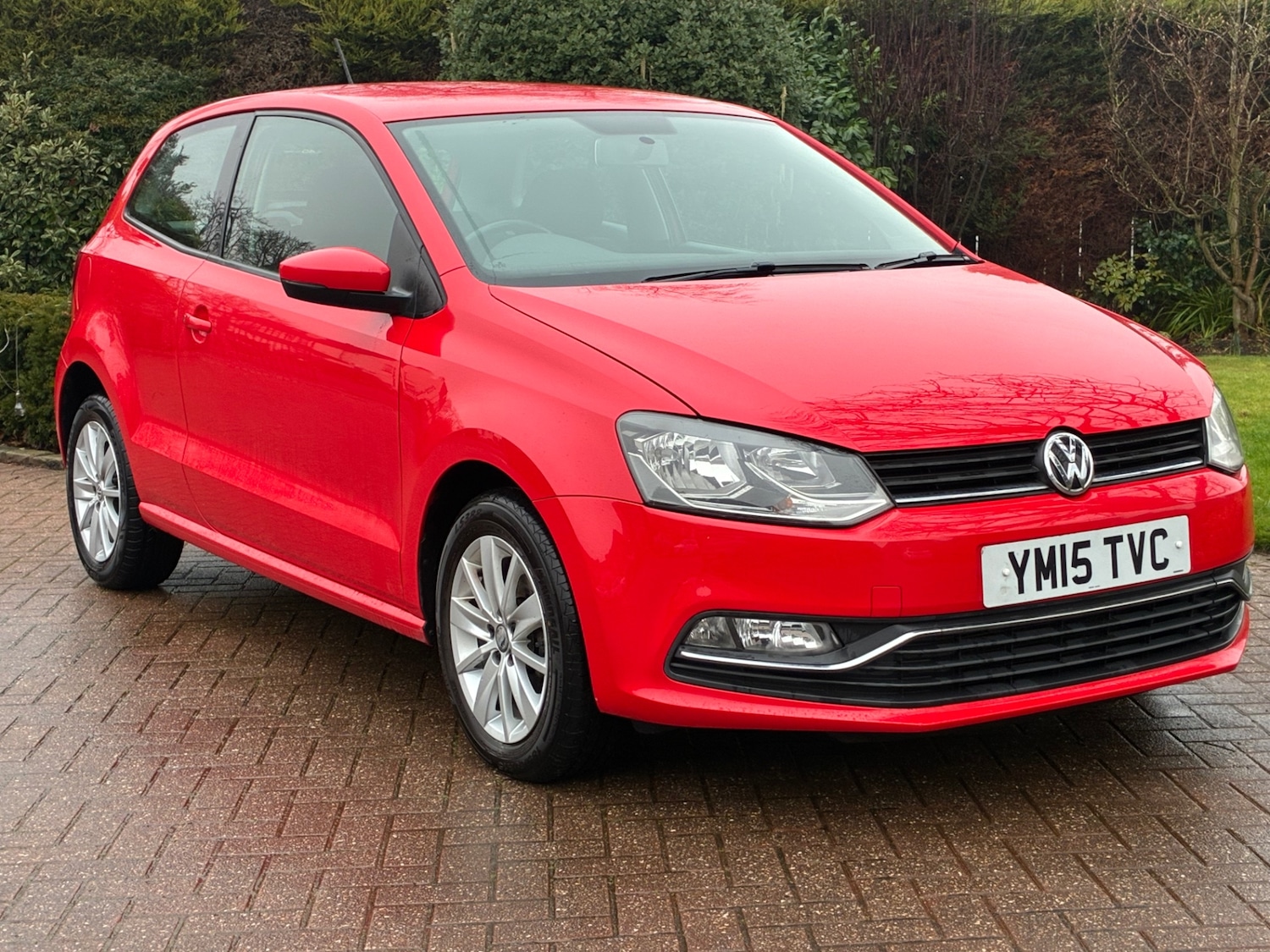 Used Volkswagen Polo 2015 for sale - 77240523: Photo 2