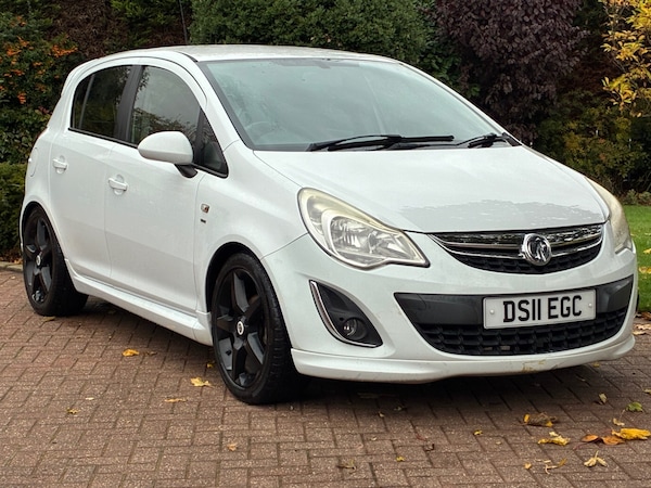Used Vauxhall Corsa 2011 for sale - 76309803: Photo 2