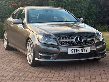 Mercedes-Benz - C-Class