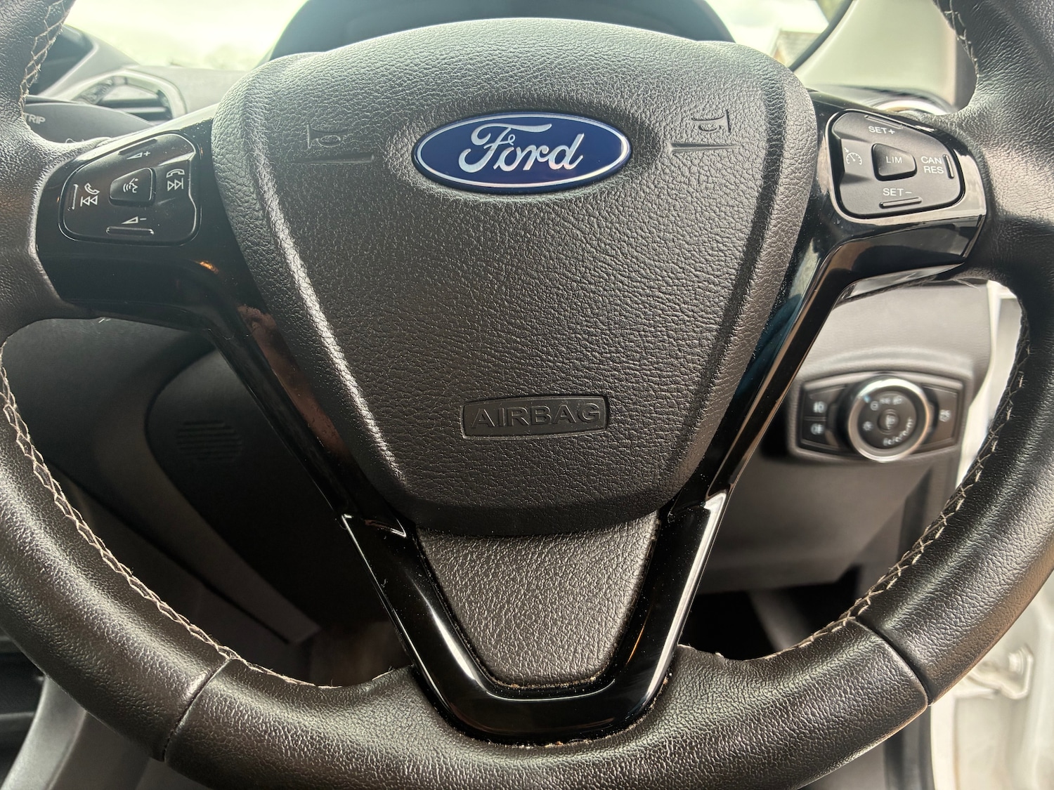Used Ford Ka+ 2017 for sale - 78092756: Photo 14