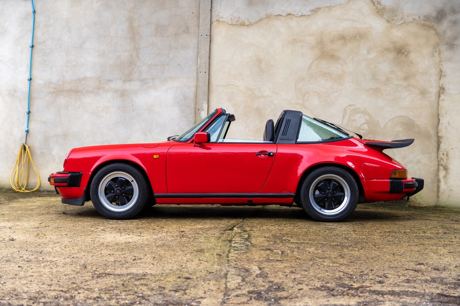 Used Porsche 911 1987 for sale - 77529843: Photo 6
