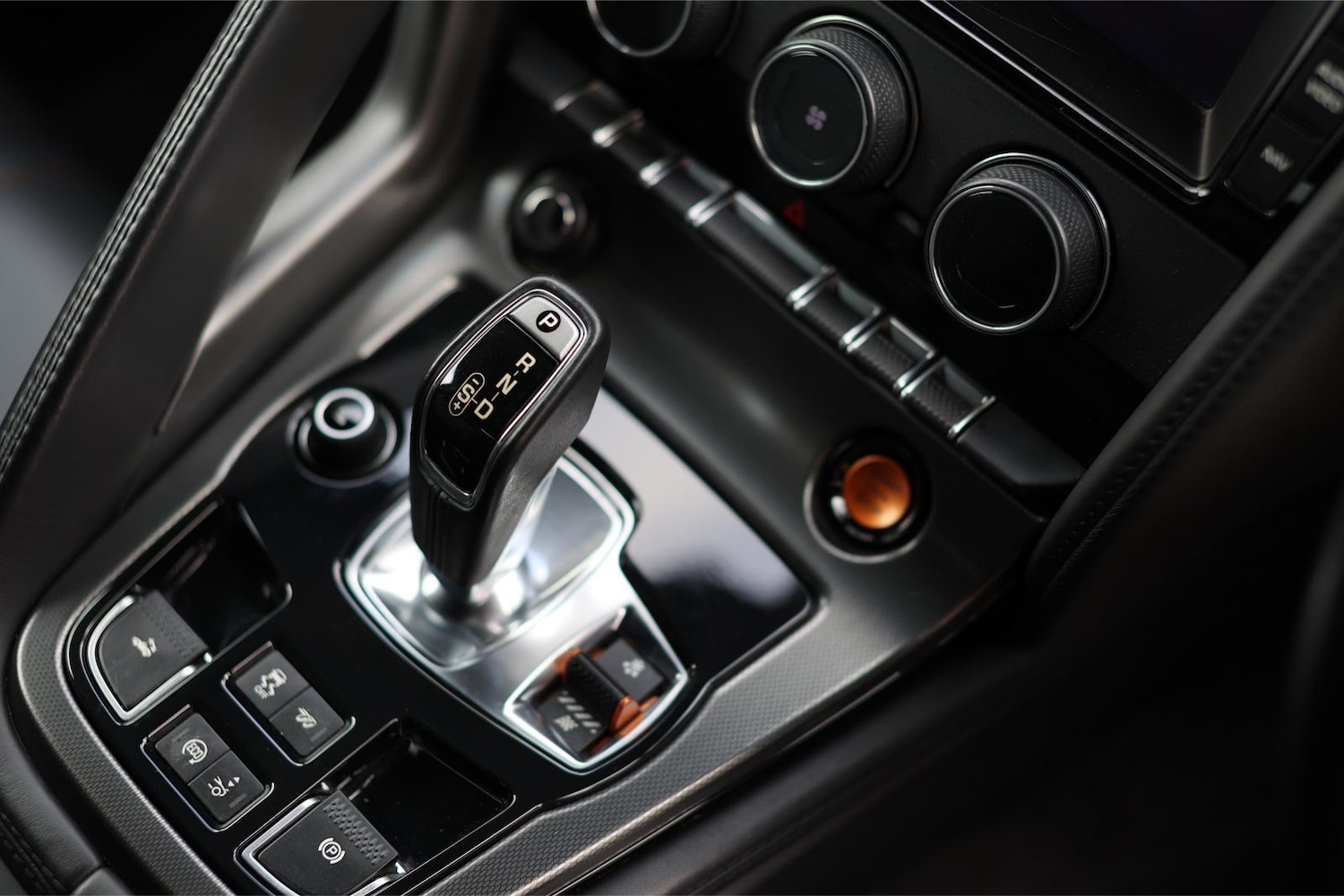 Used Jaguar F-Type 2013 for sale - 77530346: Photo 9