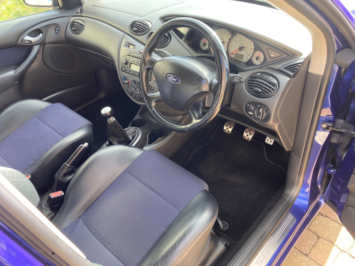 Used Ford Focus 2004 for sale - 77965580: Photo 3