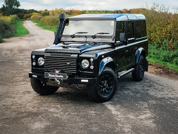 Land Rover Defender feature image