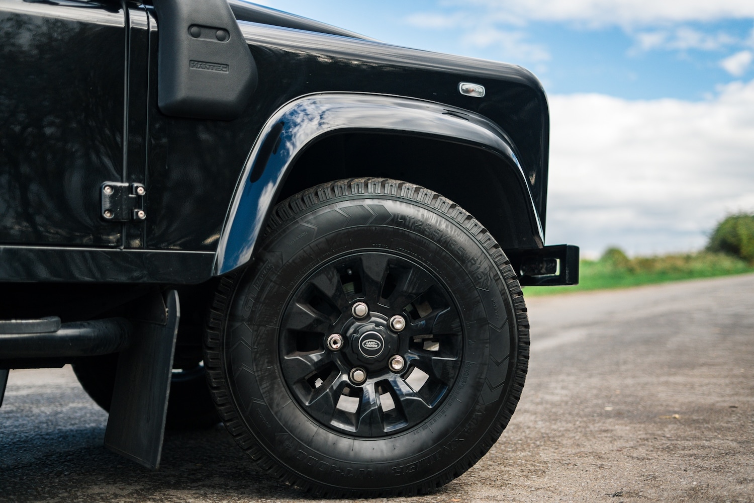 Used Land Rover Defender 2015 for sale - 77285889: Photo 5