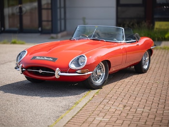 Used Jaguar E-Type 1967 for sale - 79245931: Photo