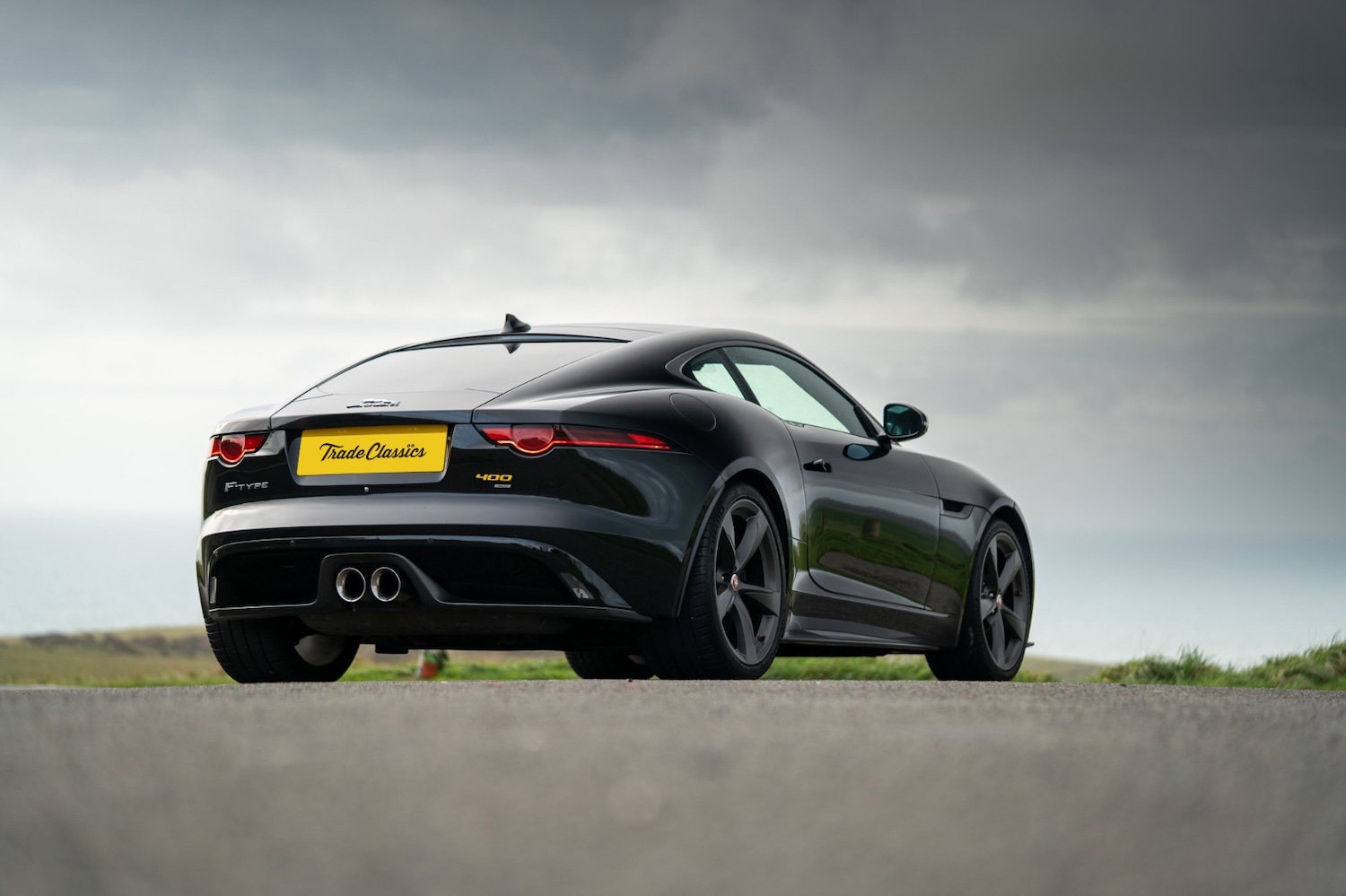 Used Jaguar F-Type 2017 for sale - 76568333: Photo 10