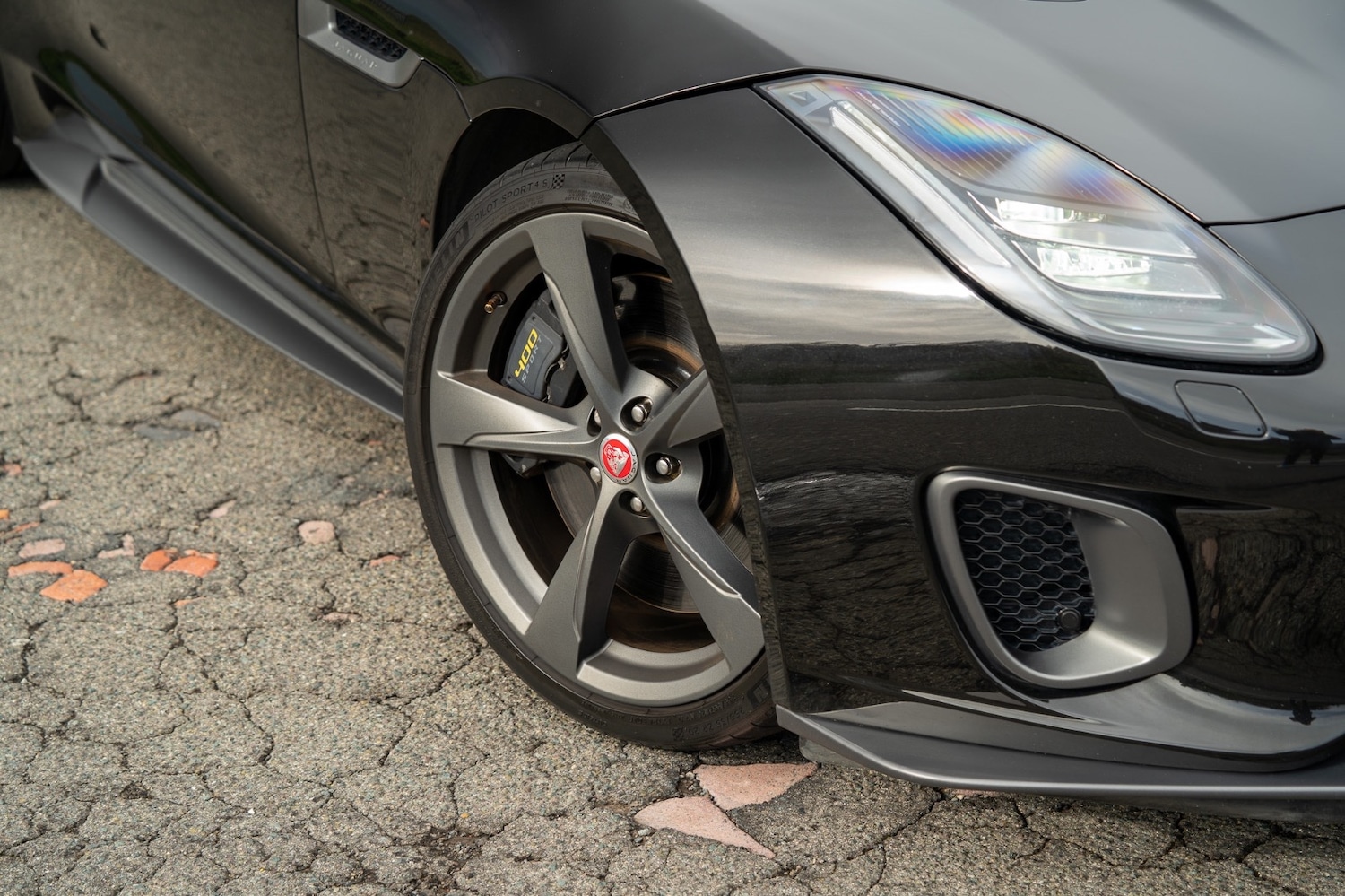 Used Jaguar F-Type 2017 for sale - 76568333: Photo 8