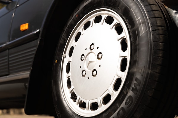 Used Mercedes-Benz S-Class 1989 for sale - 76225491: Photo 4