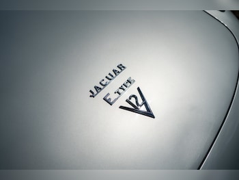 Used Jaguar E-Type 1971 for sale - 78883000: Photo