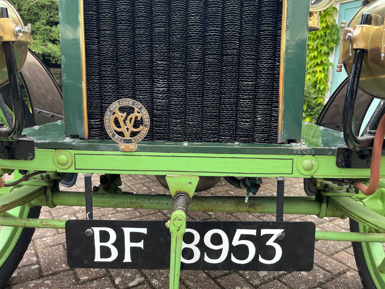 Vehicle 8
