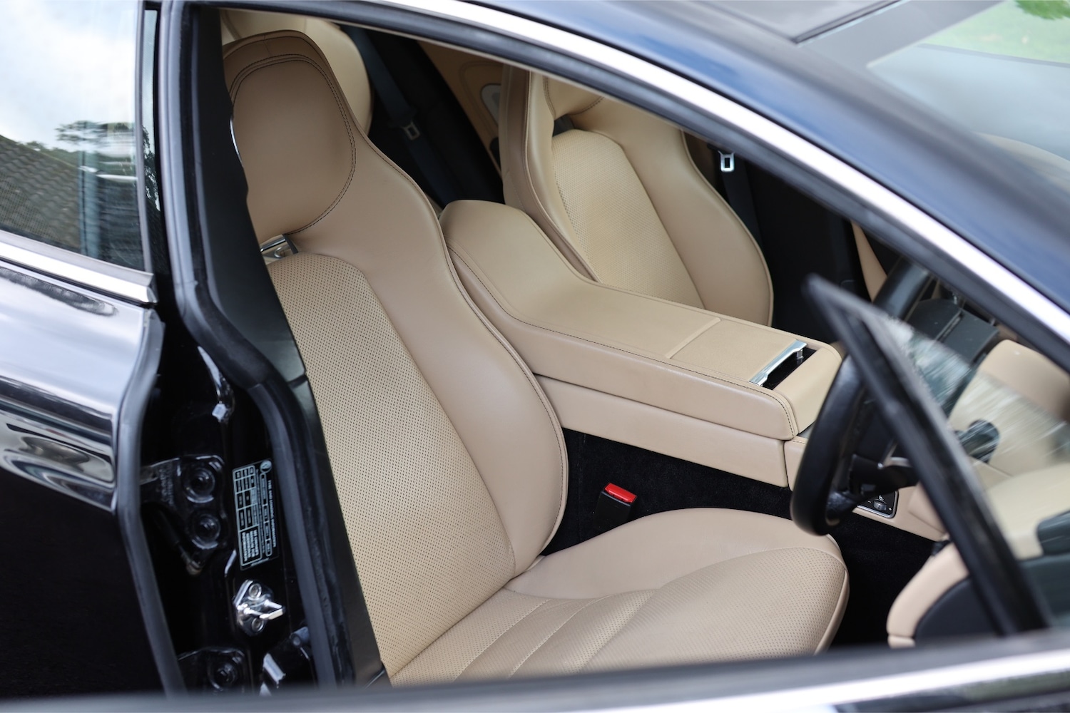 Used Aston Martin Rapide 2010 for sale - 77610366: Photo 7