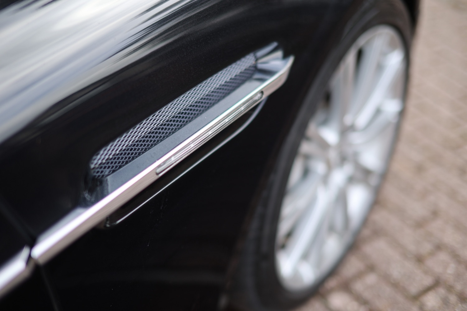 Used Aston Martin Rapide 2010 for sale - 77610366: Photo 8