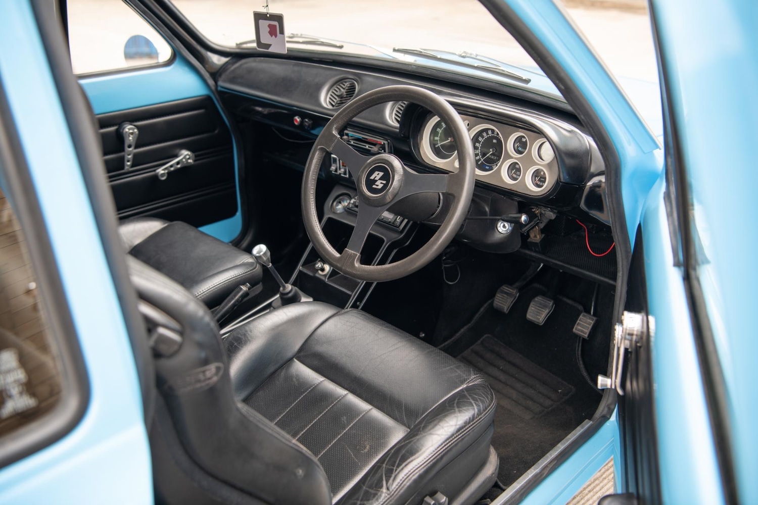 Used Ford Escort 1974 for sale - 76358290: Photo 3