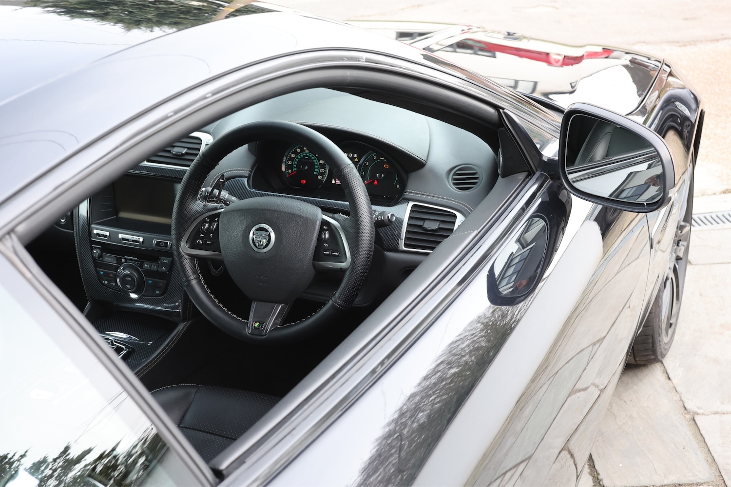 Used Jaguar XK 2012 for sale - 77610351: Photo 3