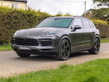 Used Porsche Cayenne 2019 for sale - 79802228: Photo