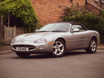 2000 (X) - 4.0 2dr Auto