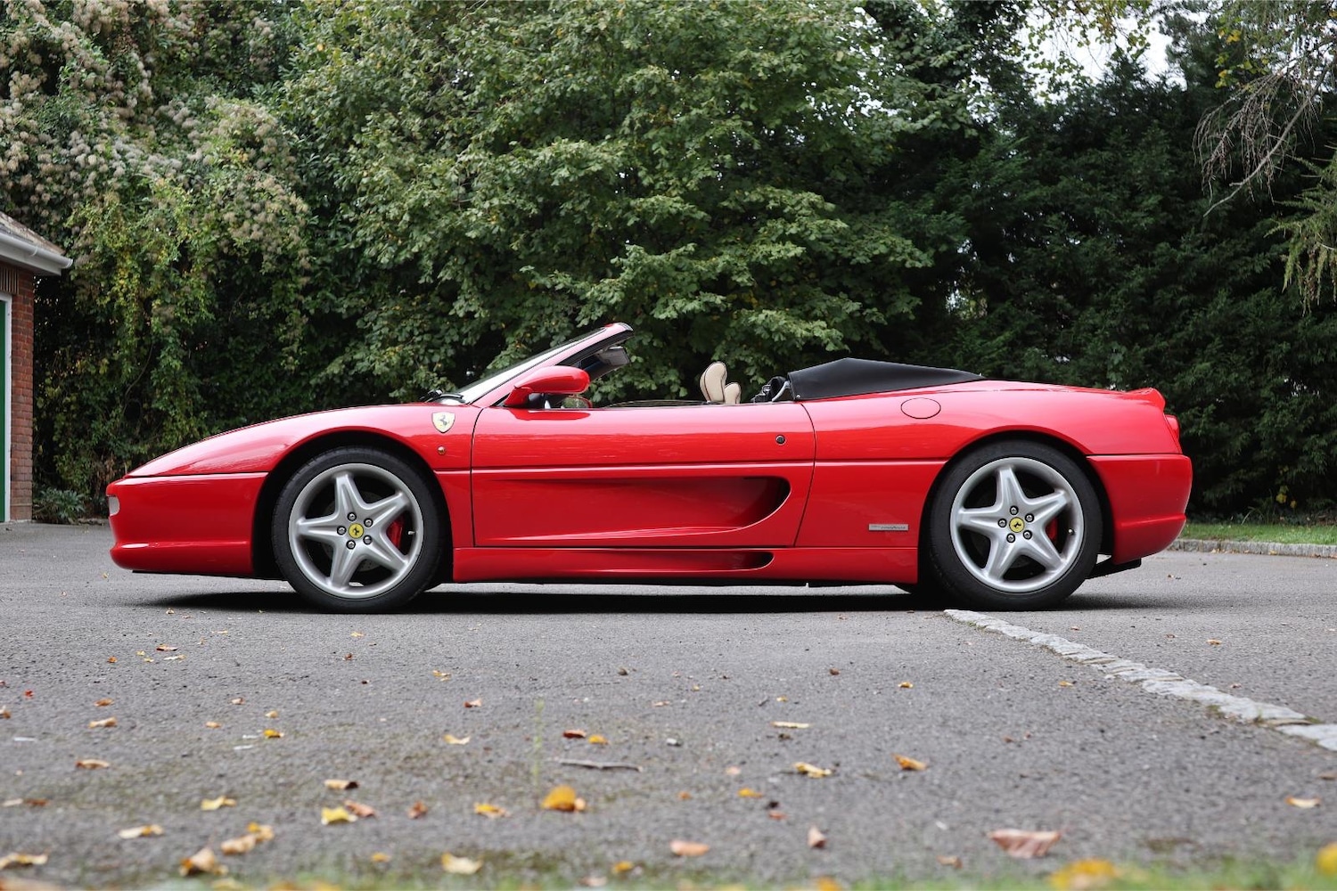 Used Ferrari F355 1999 for sale - 76357846: Photo 6