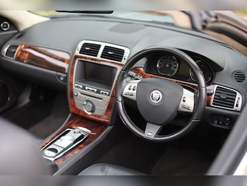 Used Jaguar XK 2010 for sale - 75931896: Photo