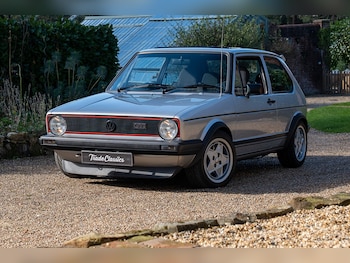 Volkswagen - Golf