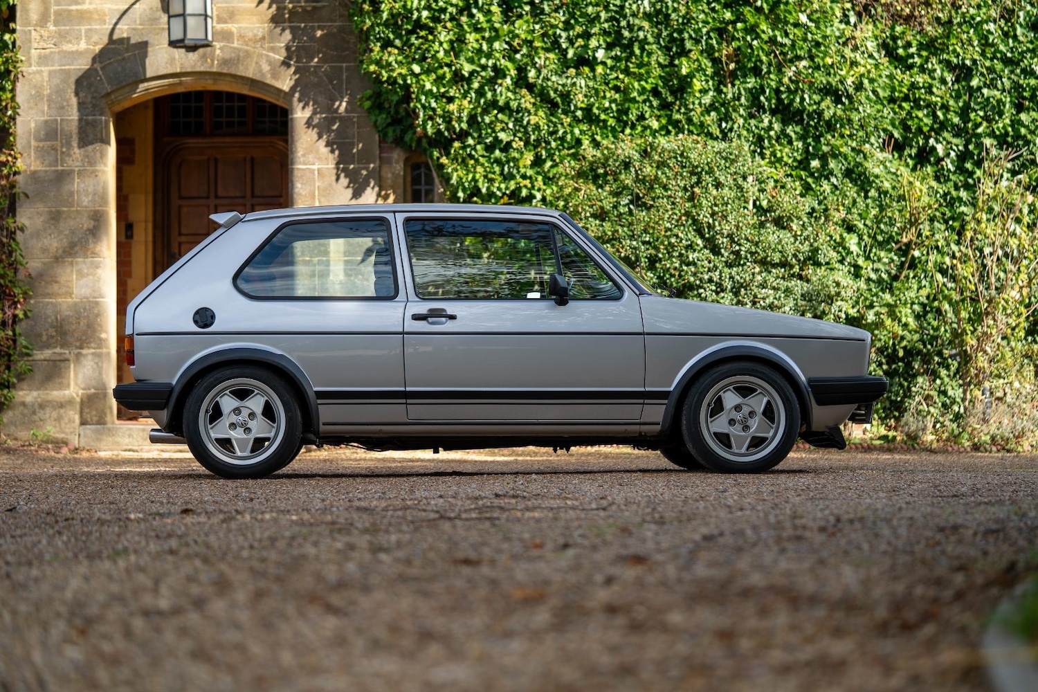 Used Volkswagen Golf 1983 for sale - 76321790: Photo 6
