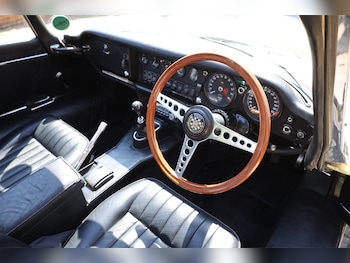 Used Jaguar E-Type 1969 for sale - 79589348: Photo