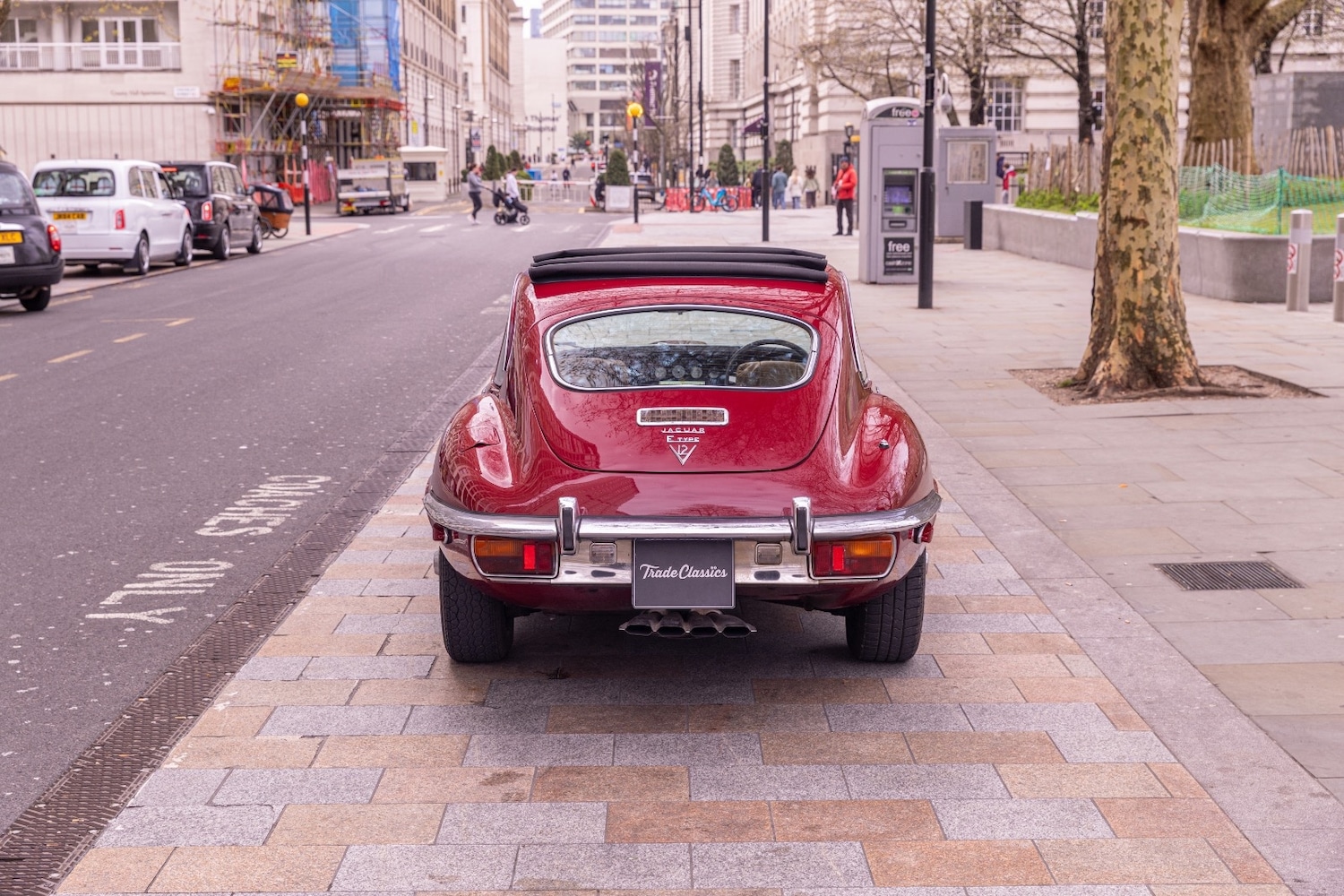 Used Jaguar E-Type 1988 for sale - 78183149: Photo 10