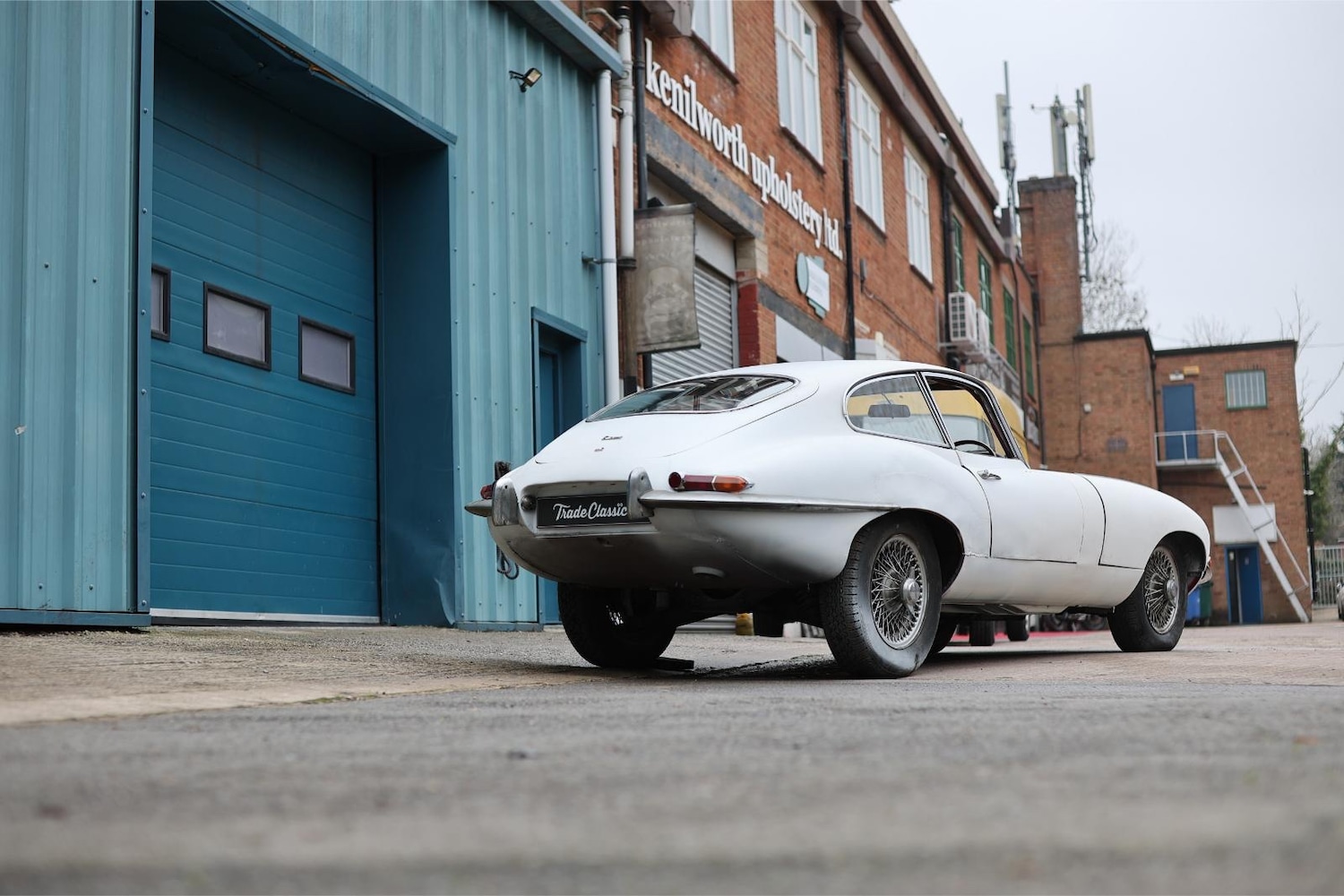Used Jaguar E-Type 1965 for sale - 77364827: Photo 10