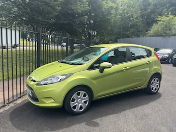 Used Ford Fiesta 2010 for sale - 78889078: Photo