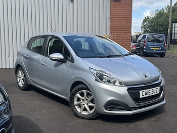 Used Peugeot 208 2016 for sale - 78889140: Photo