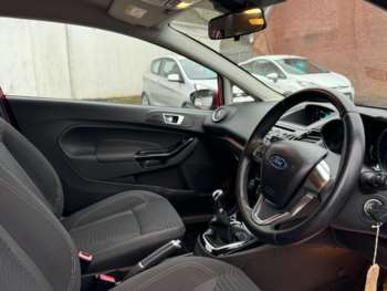 Used Ford Fiesta 2016 for sale - 73420778: Photo