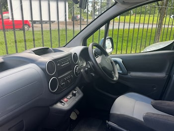 Used Peugeot Partner Tepee 2013 for sale - 78781486: Photo