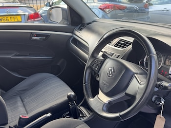 Used Suzuki Swift 2014 for sale - 79593828: Photo