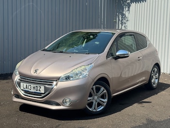 Used Peugeot 208 2013 for sale - 78680496: Photo