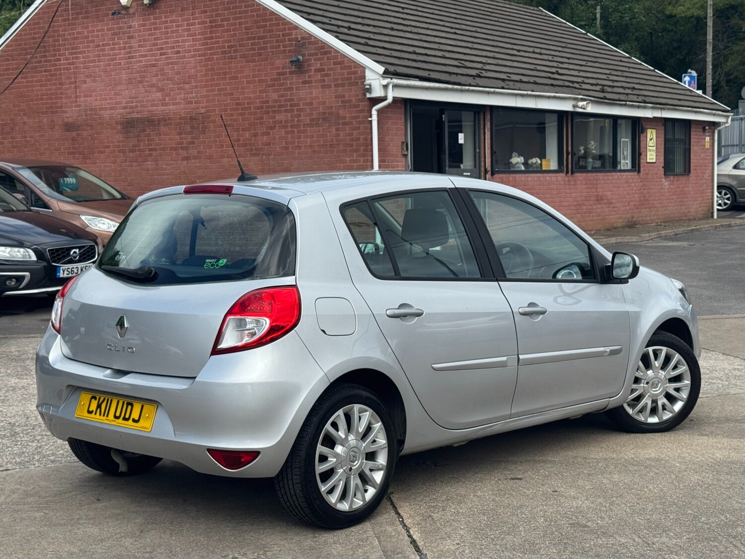 Vehicle 9