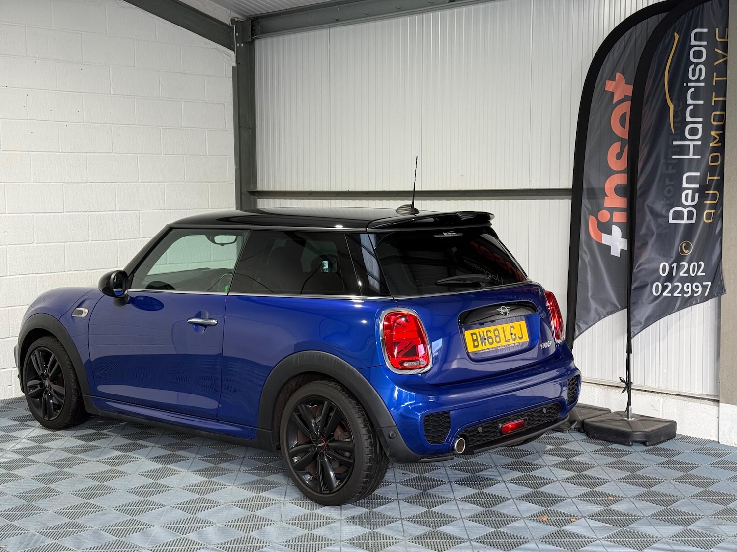 Used MINI Hatch 2018 for sale - 76549349: Photo 11