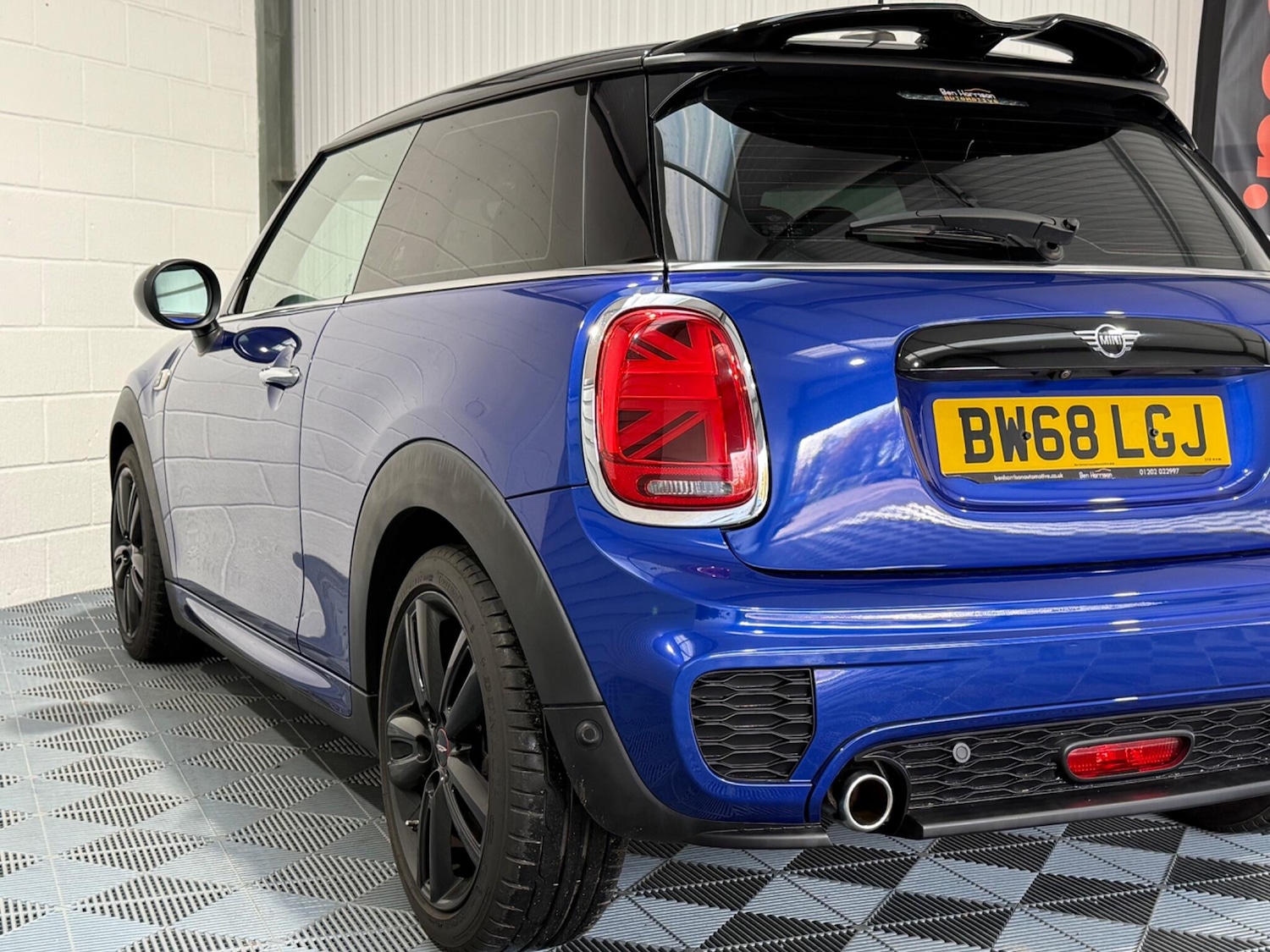 Used MINI Hatch 2018 for sale - 76549349: Photo 12