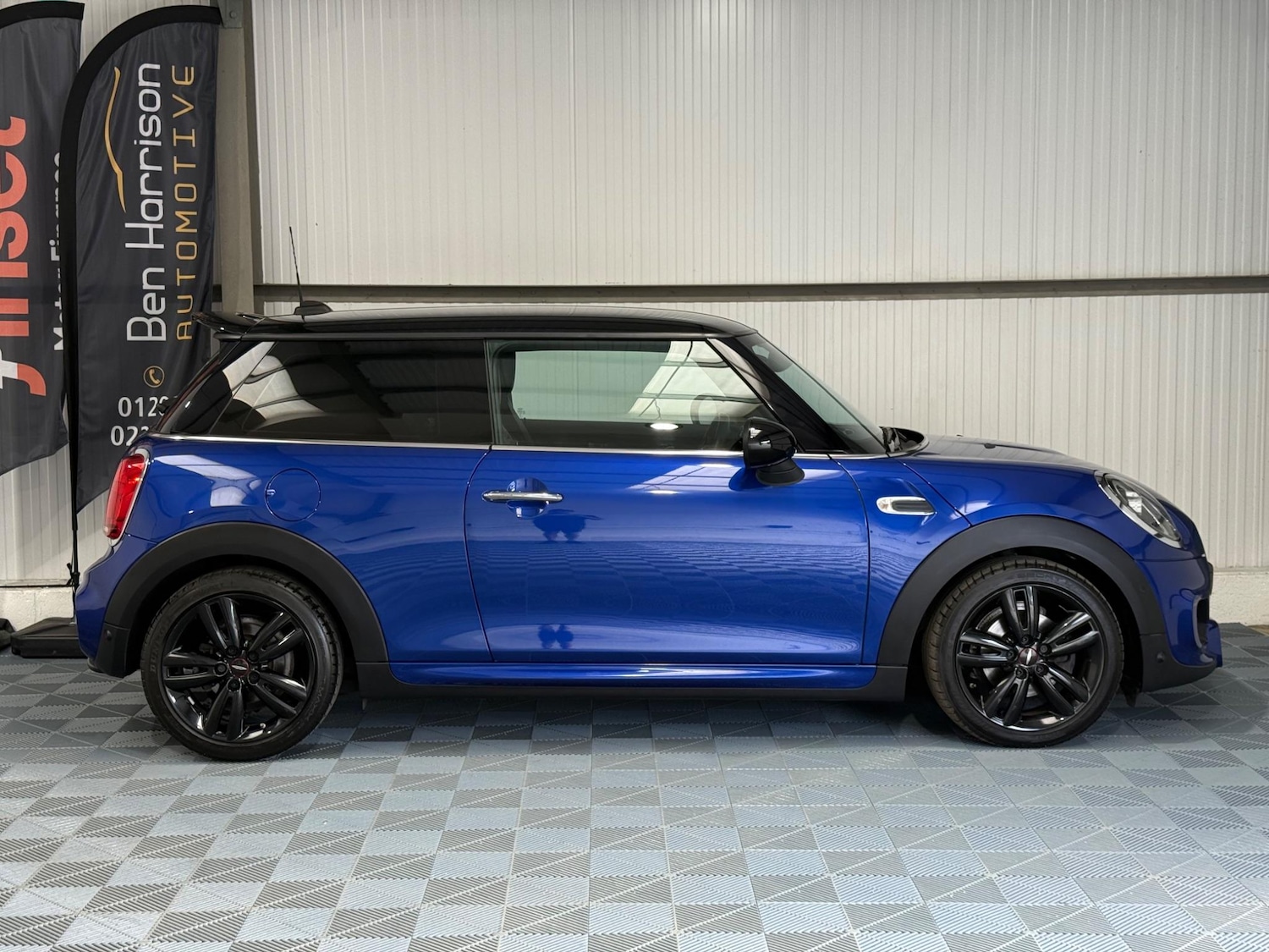 Used MINI Hatch 2018 for sale - 76549349: Photo 18