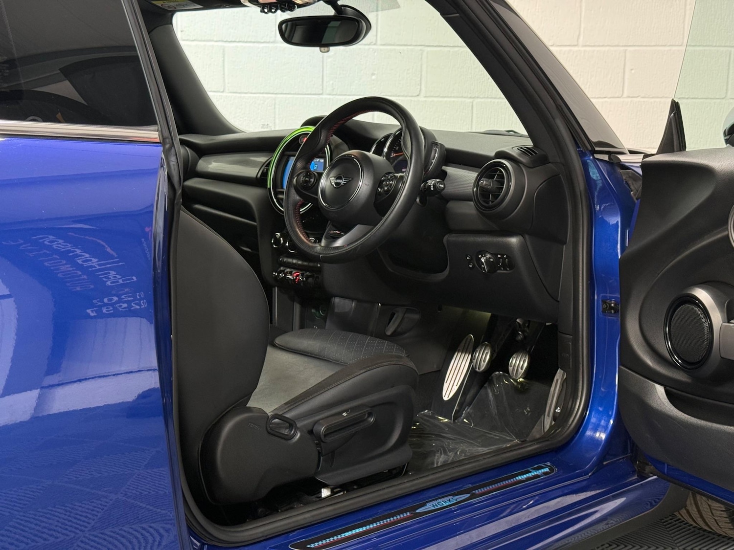 Used MINI Hatch 2018 for sale - 76549349: Photo 24