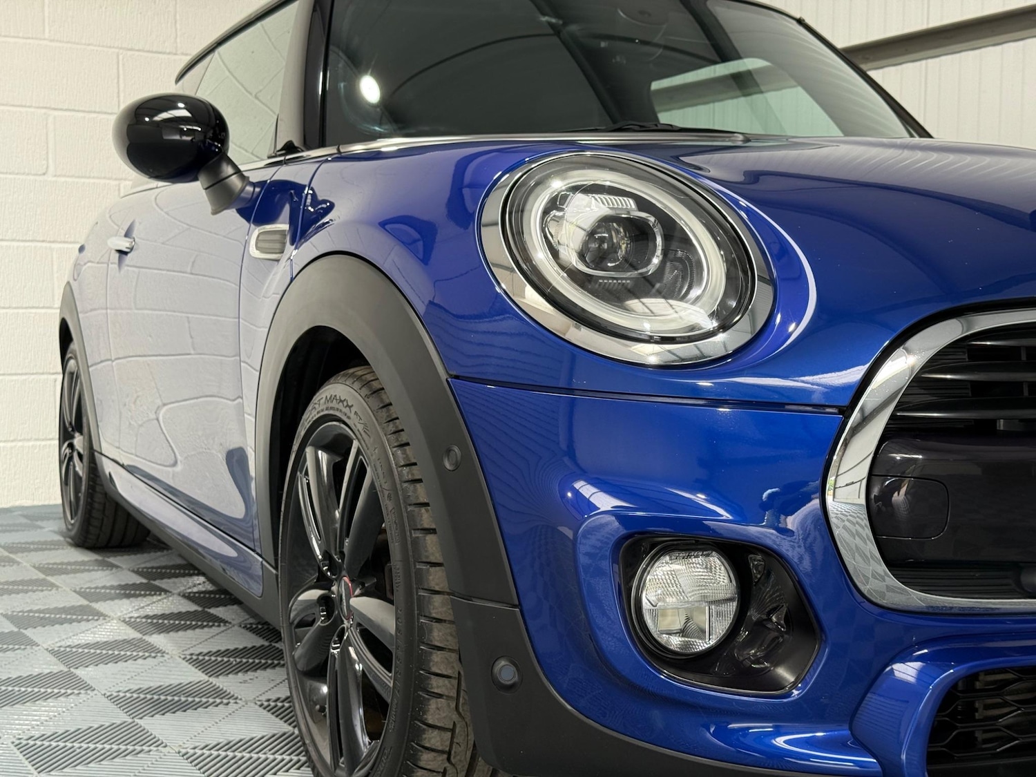 Used MINI Hatch 2018 for sale - 76549349: Photo 4