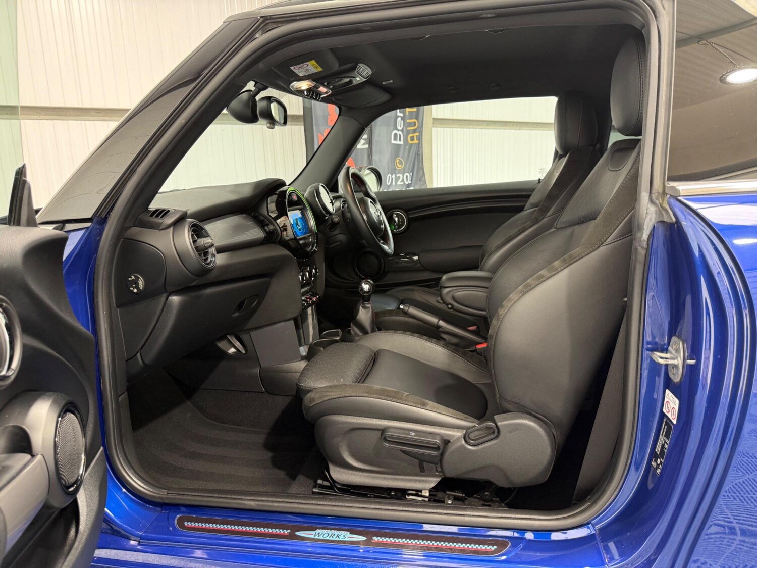 Used MINI Hatch 2018 for sale - 76549349: Photo 44